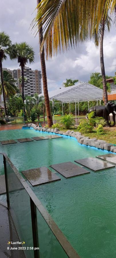 Udaya Resort Палаккад Екстер'єр фото