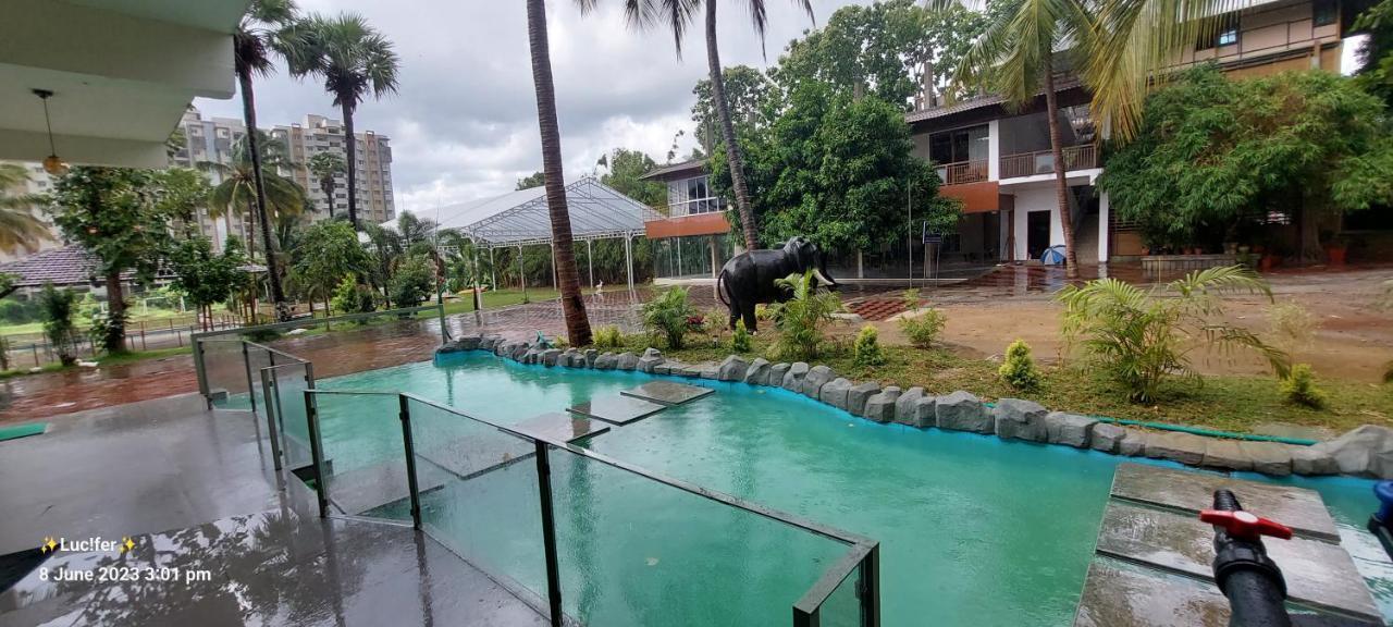 Udaya Resort Палаккад Екстер'єр фото