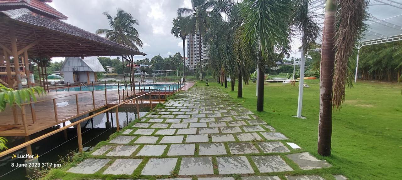 Udaya Resort Палаккад Екстер'єр фото